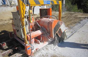 ماشین های chain saw