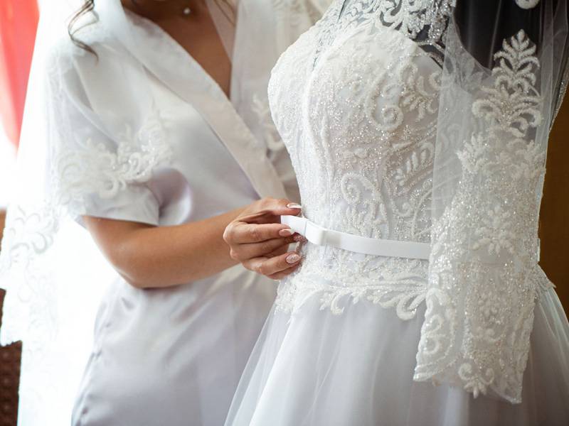 نمونه سوالاتالگو‌سازی و برشکاری لباس شب و عروس با پاسخ ( جدید )